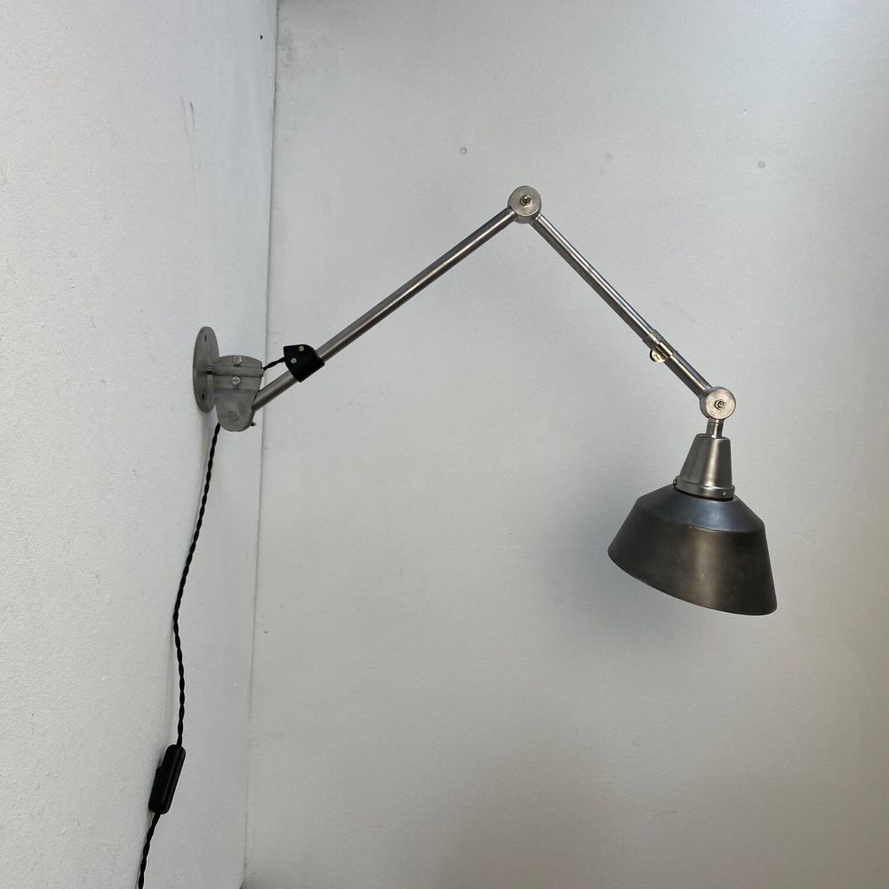 ANCIENNE APPLIQUE INDUSTRIELLE  �MIDGARD�  1960
200 Montreuil (93)