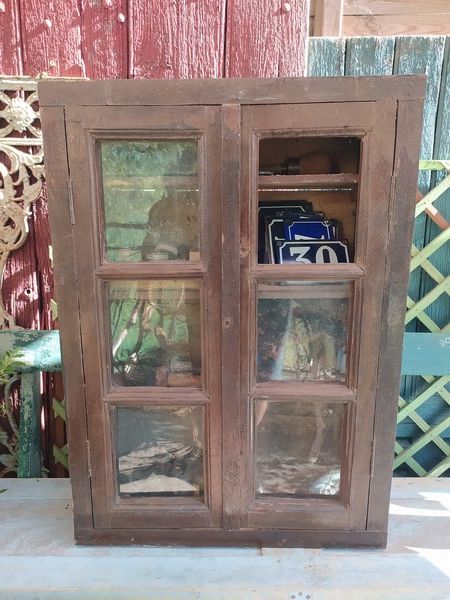 Ancienne Armoire Bois Portes Vitrine 
150 Loches (37)