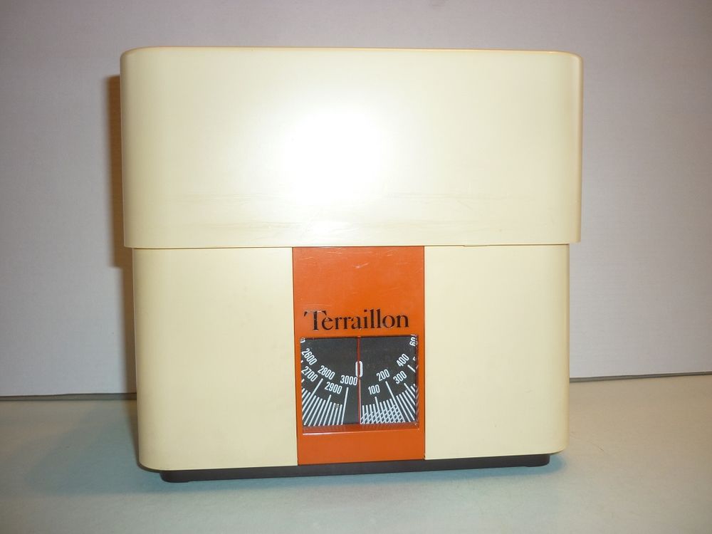 Ancienne balance de cuisine TERRAILLON (1976) Maxi pour 3kg 24 Loivre (51)