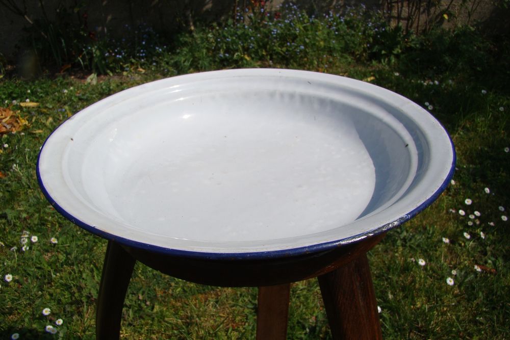 Ancienne bassine en t�le �maill�e � fond plat - Epoque 1900 20 Gargenville (78)