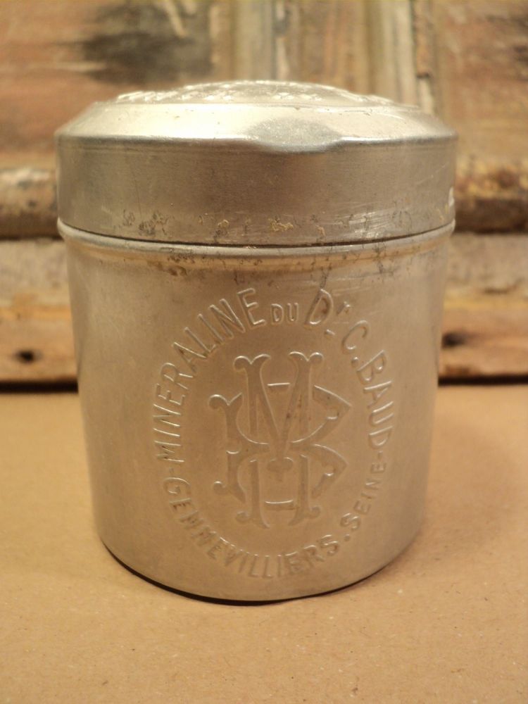Ancienne Boite Aluminium Talc Enfant Min�raline du Dr Baud. 8 Loches (37)