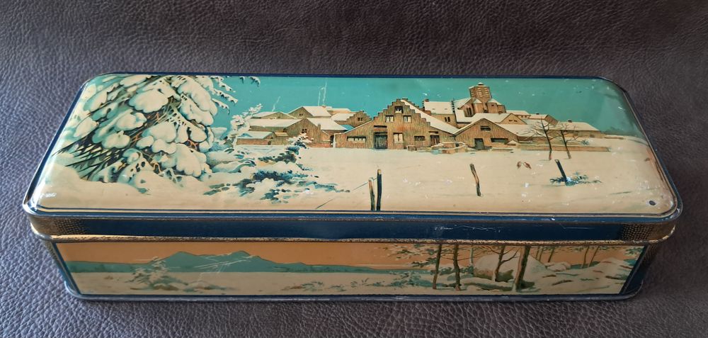 ancienne bo�te � biscuits en fer vintage  paysages enneig� 20 Carnon Plage (34)