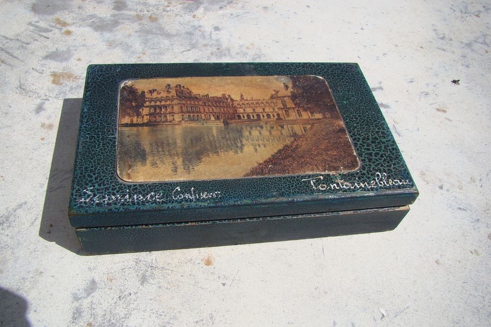 Ancienne bo�te Leprince Confiseur Fontainebleau 1920 - 1930 20 Gargenville (78)