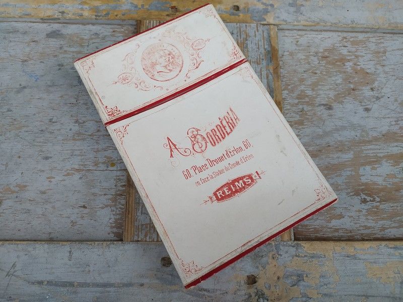 Ancienne Boite Photographies A. Borderia � Reims ca1880 49 Loches (37)