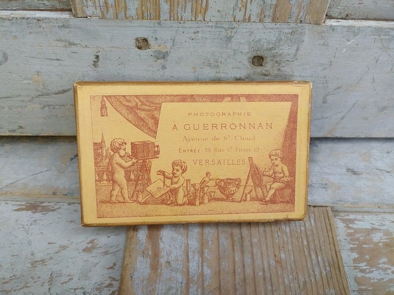 Ancienne Boite Photographies CDV A.Guerronnan Versailles
38 Loches (37)