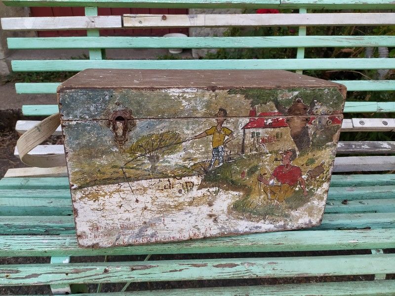 Ancienne Boite pour la P�che D�but XX�me D�cor Humoristique 70 Loches (37)