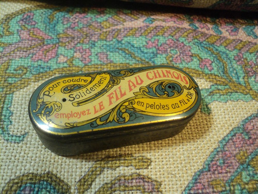 Ancienne Boite Publicitaire Fil au Chinois Bobines Mercerie 18 Loches (37)