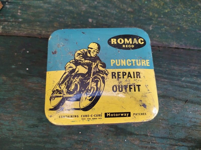Ancienne Boite Publicitaire Romac R�paration Crevaison Moto 35 Loches (37)