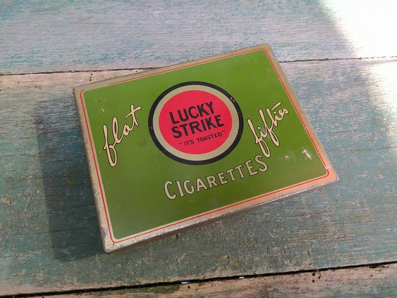 Ancienne Boite Publicitaire Cigarettes US Lucky Strike WW2 22 Loches (37)