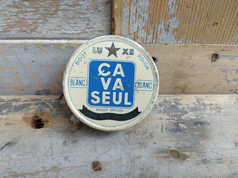 Ancienne Boite Publicitaire Cirage �a Va Seul Blanc
18 Loches (37)