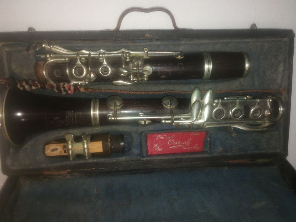 Ancienne clarinette 80 Le Creusot (71)