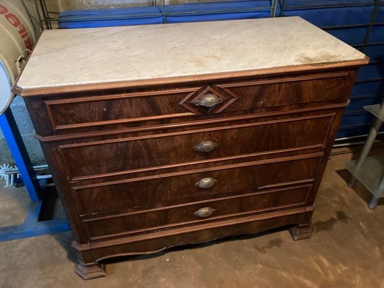 Ancienne commode 95 Romans-sur-Is�re (26)