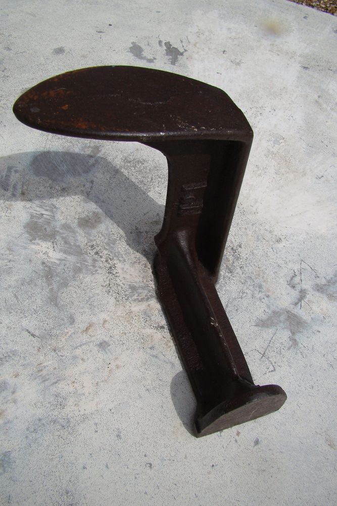 Ancienne enclume de cordonnier N�1 15 Gargenville (78)