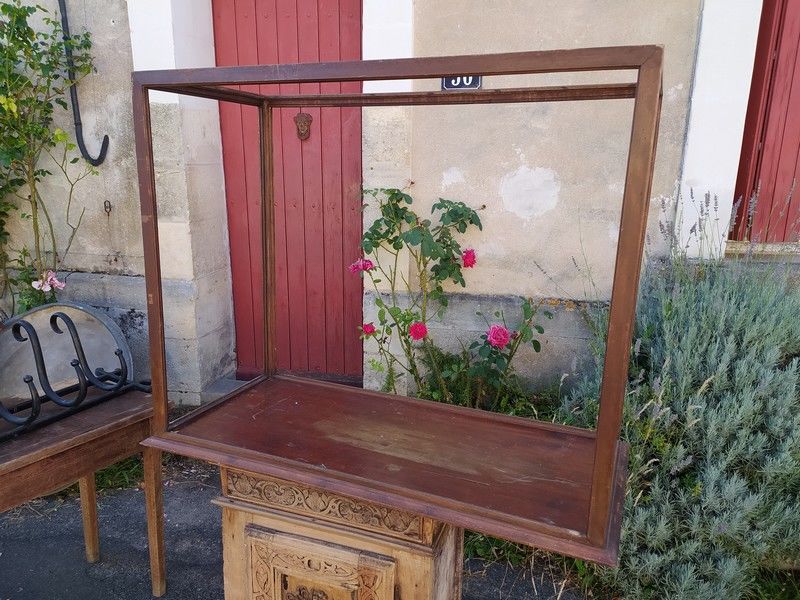 Ancienne Grande Vitrine pour Maquette, Exposition, Diorama. 1 Loches (37)