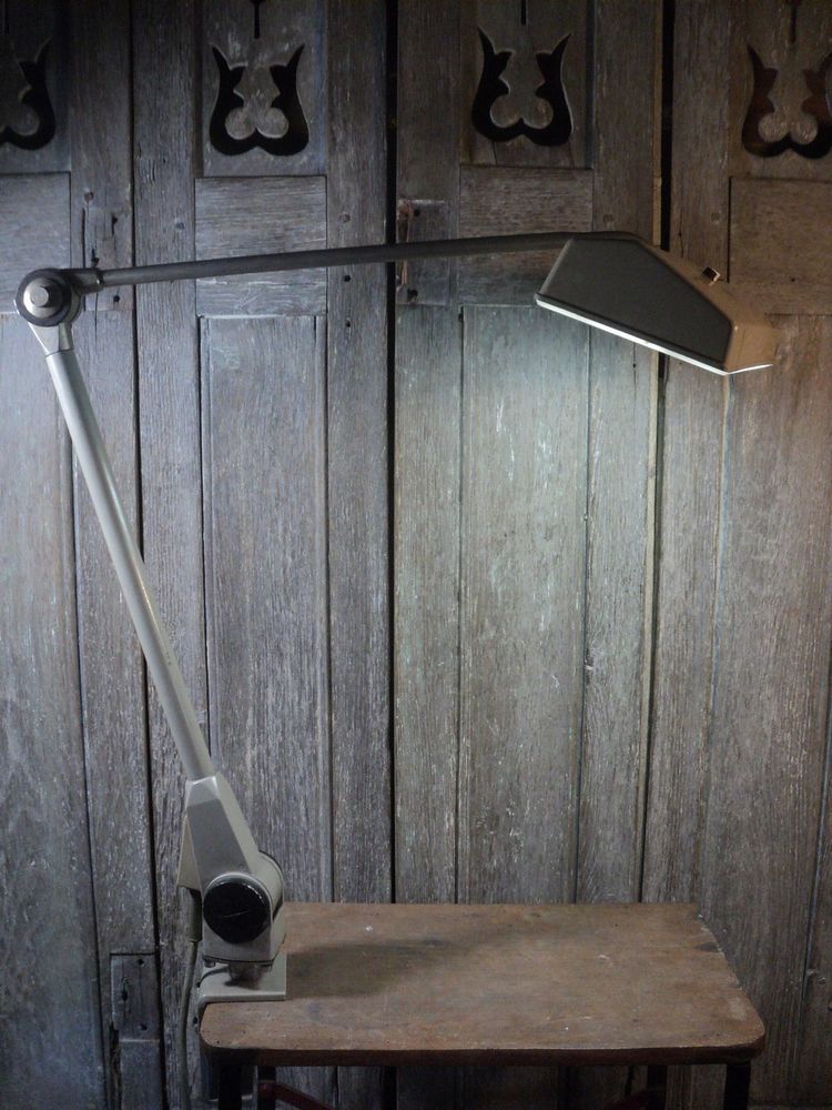 Ancienne Lampe de Bureau d'Architecte Waldmann 70 Loches (37)