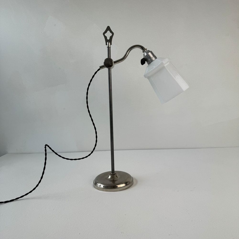ANCIENNE LAMPE DE BUREAU  �PRATIC�  VINTAGE
220 Lille (59)