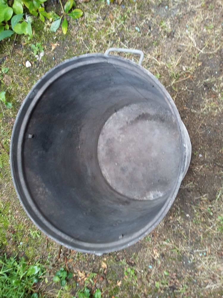 Ancienne lessiveuse zinc (4) 30 Digoin (71)