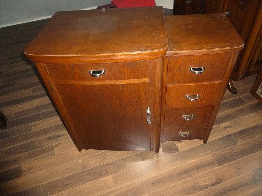 ANCIENNE MACHINE A COUDRE  SINGER 191B . VERS 1960 . 100 Urb�s (68)