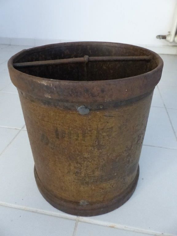 Ancienne mesure � grains 35 Le Clerjus (88)