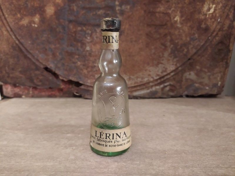 Ancienne Mignonnette Liqueur L�rina Notre-Dame de L�rins 1 Loches (37)