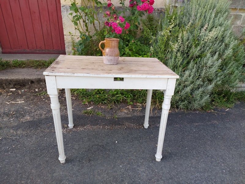 Ancienne Petite Table de ferme Pied Cannel�s 40 Loches (37)