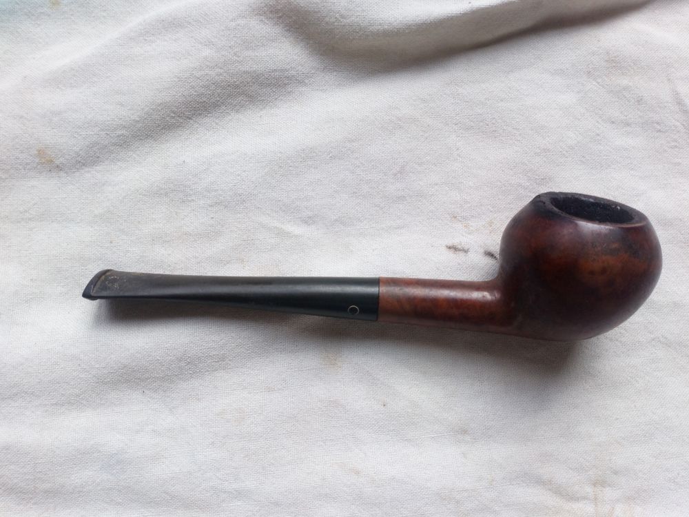 ANCIENNE PIPE 0 Battrans (70)