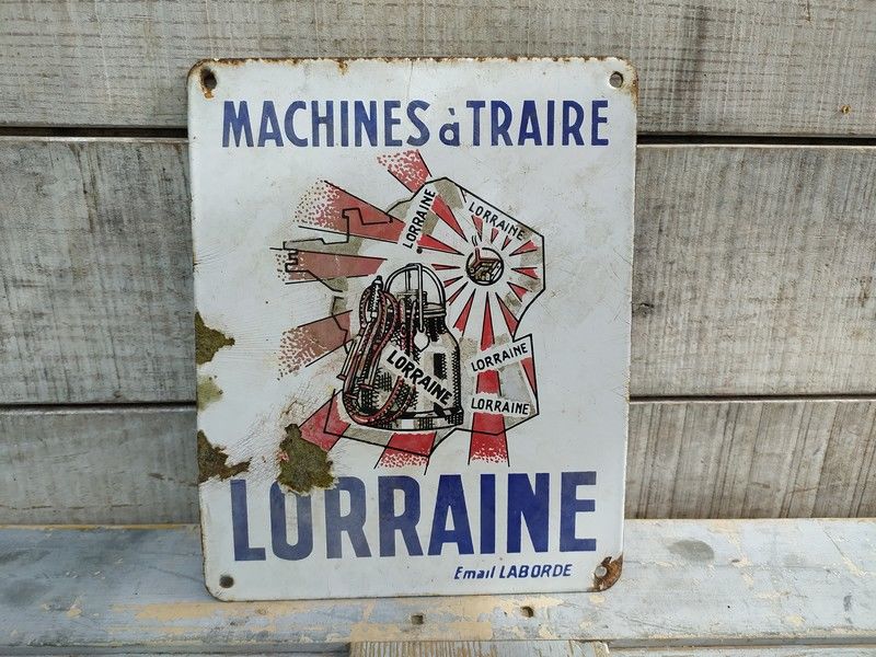 Ancienne Plaque �maill�e Machines � Traire Lorraine 
60 Loches (37)