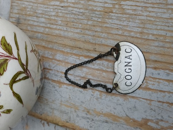 Ancienne Plaque �maill�e Cognac Liqueur Bouteille Carafe 35 Loches (37)