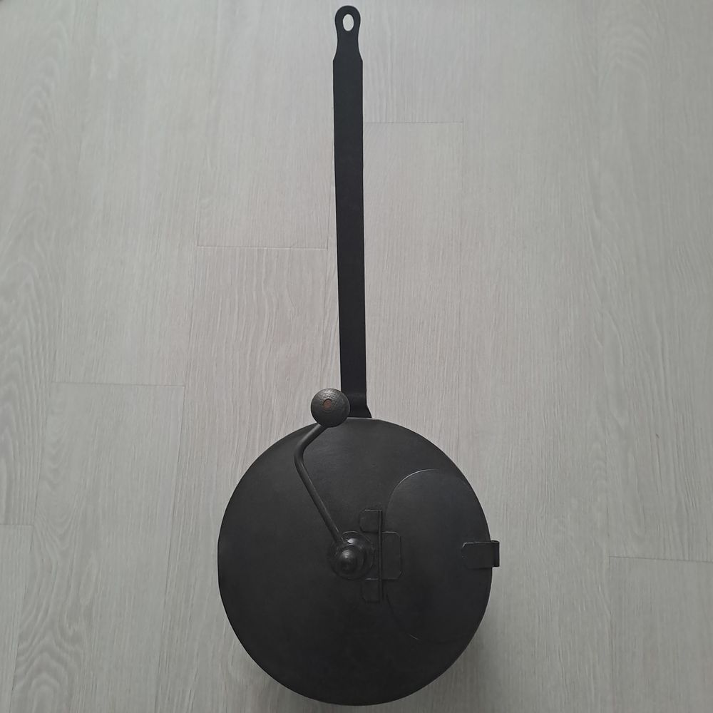 Ancienne po�le � torr�fier 50 Chelles (77)