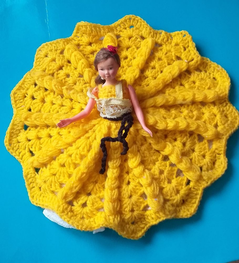 Ancienne poup�e en cellulo�d Petitcollin T�te d'aigle 17.5 c 8 Montauban (82)