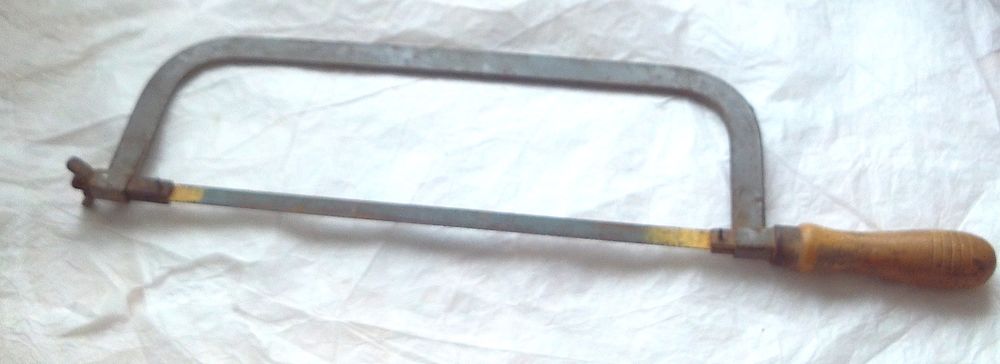 Ancienne scie � m�taux solide et fonctionnelle 19 Villeurbanne (69)