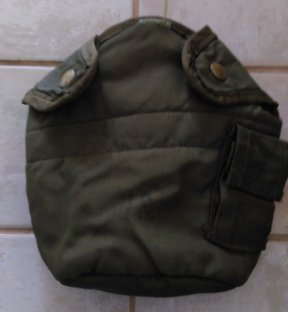 Ancienne support et protection gourde type alice  us 1 litre 4 Marseille 9 (13)