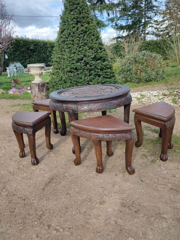 Ancienne+table+basse+ronde+de+salon+avec+ses+4+tabourets 120 Avermes (03)