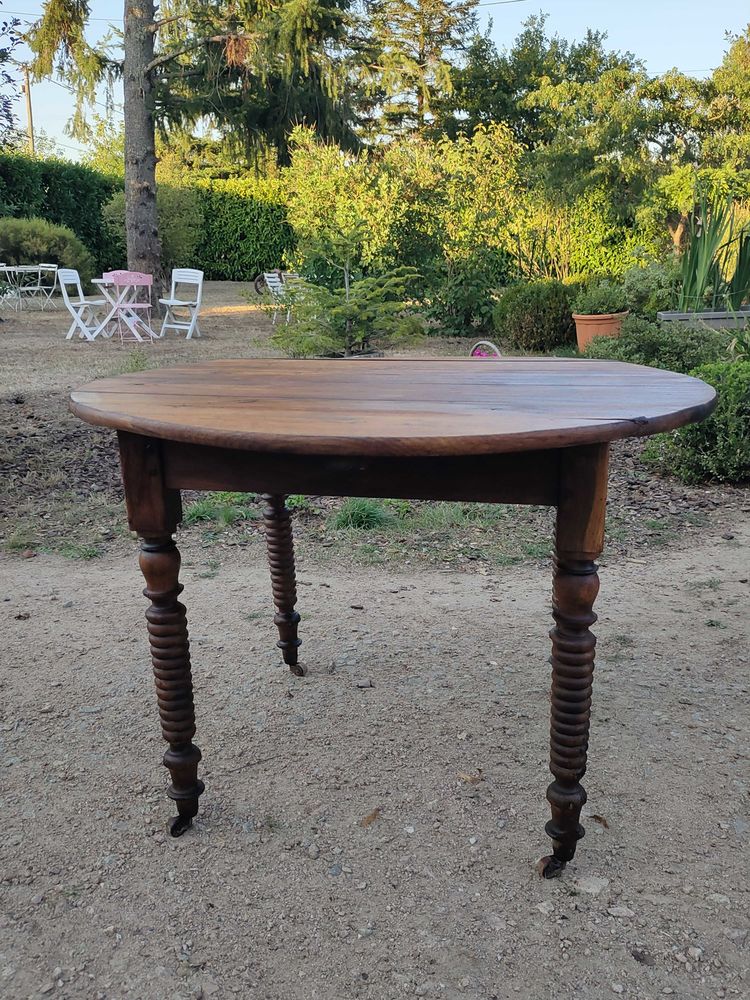 Ancienne table en ch�ne ( n�2) 80 Avermes (03)