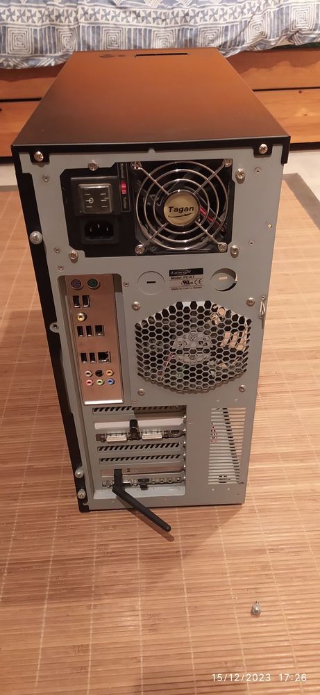 Ancienne tour PC de Gamer 40 Cergy (95)