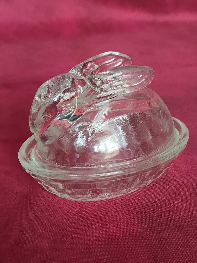 Ancienne verrine lapin en verre 13 Avermes (03)