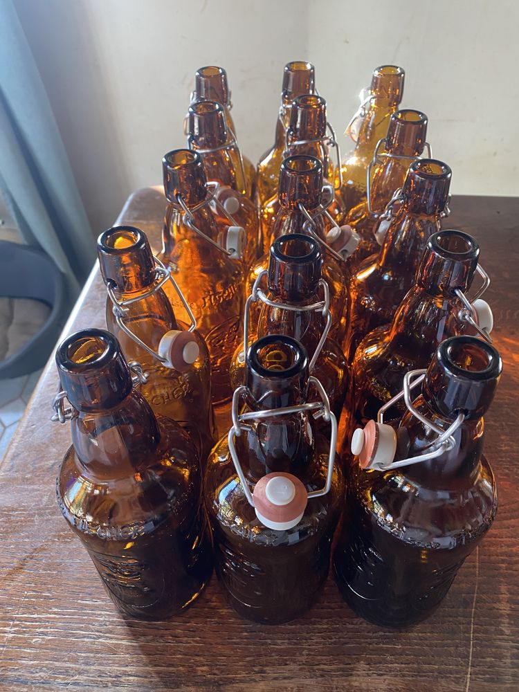 15 anciennes bouteille de bi�re Fischer 66 cl 55 Mittainvilliers (28)