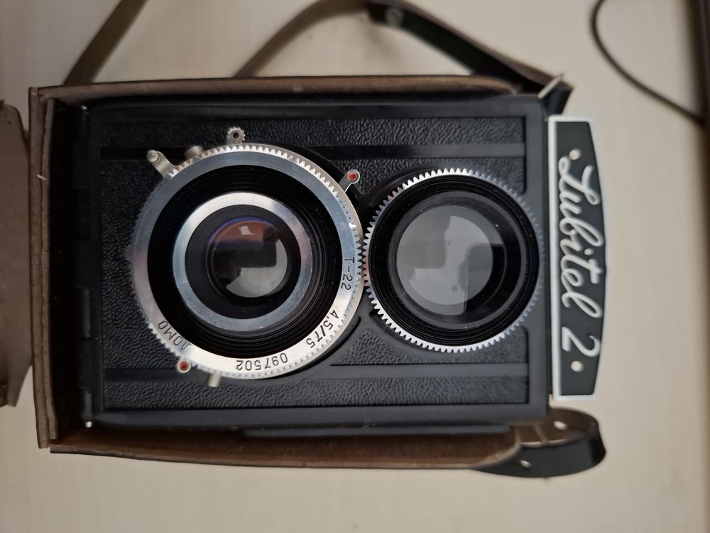 4 anciens appareils photo sovi�tiques 40 Montrouge (92)