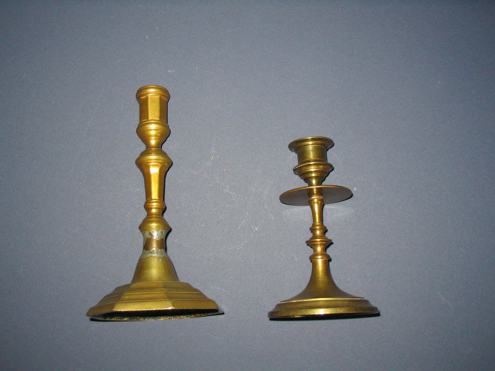 LOT DE 2 ANCIENS BOUGEOIRS 30 Wolxheim (67)