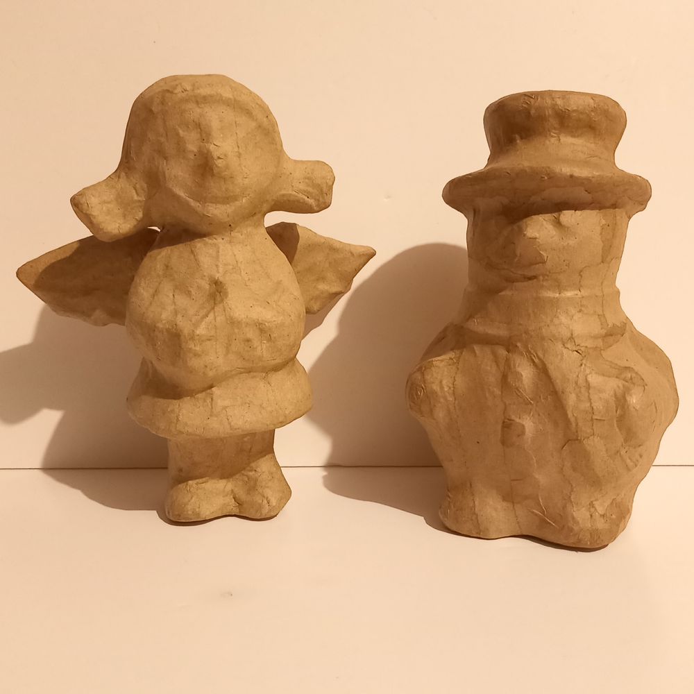 Un ange et son bonhomme de neige � d�corer, en papier m�ch� 15 Saumur (49)