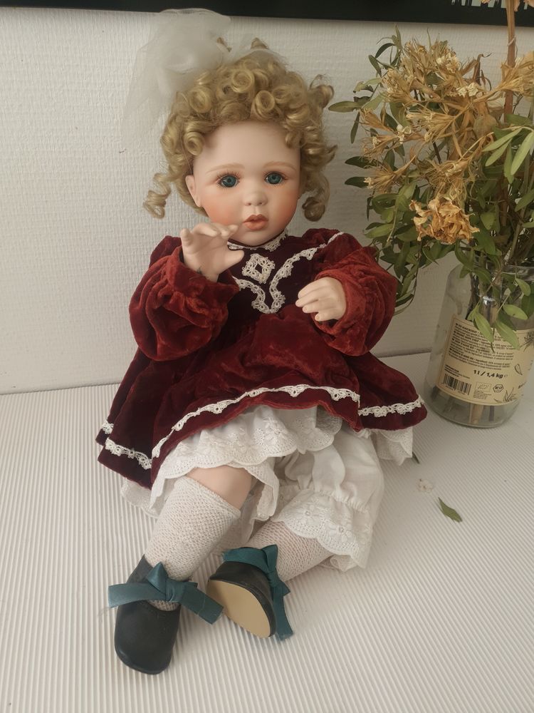 ANGELIQUE poup�e de collection 75 Colombes (92)