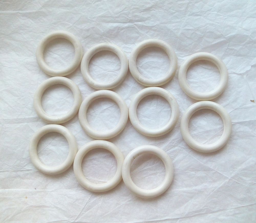 11 anneaux en bois blanc 4 cm 3 Villeurbanne (69)