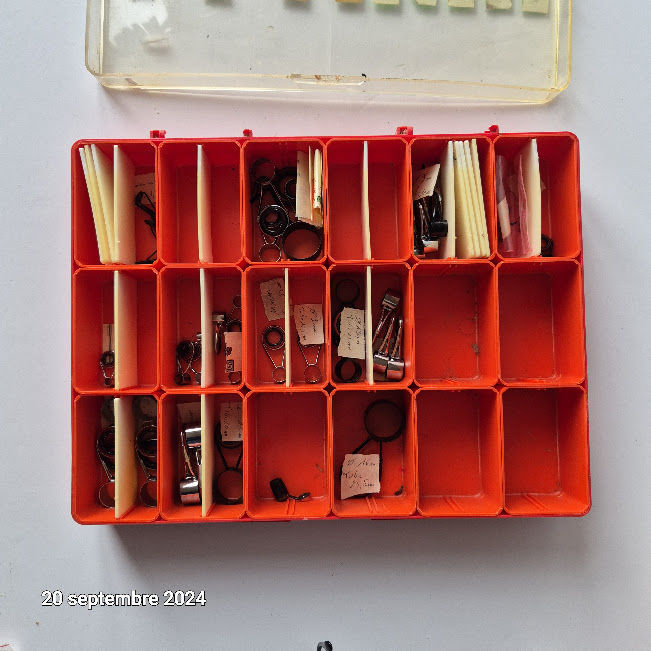 Lot d'anneaux diff�rents de canne � p�che     18-19 anneaux 39 Saumur (49)