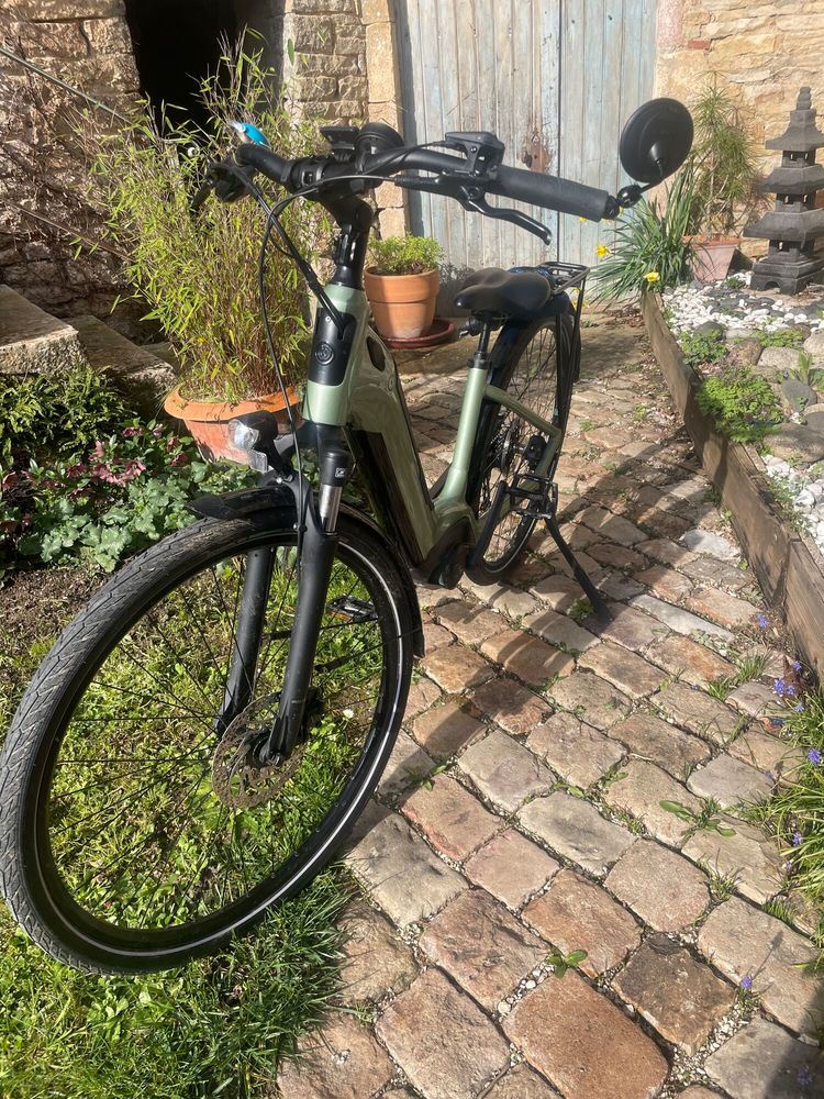 VAE ann�e 2025 tr�s bon �tat 1900 Sennecey-le-Grand (71)