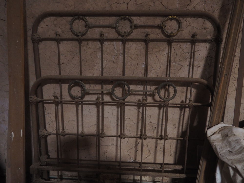 lit ann�e 30 30 Saint-Chinian (34)