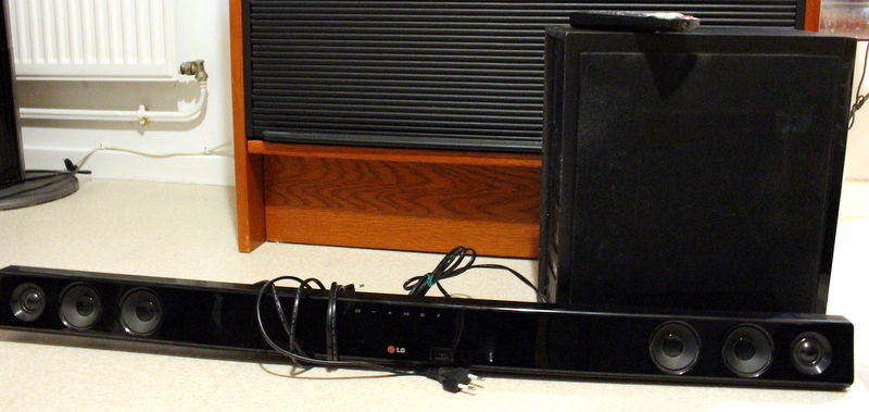 Annonces similaires
Barre son LG avec caisson basses en Wi F 45 Billy-Berclau (62)