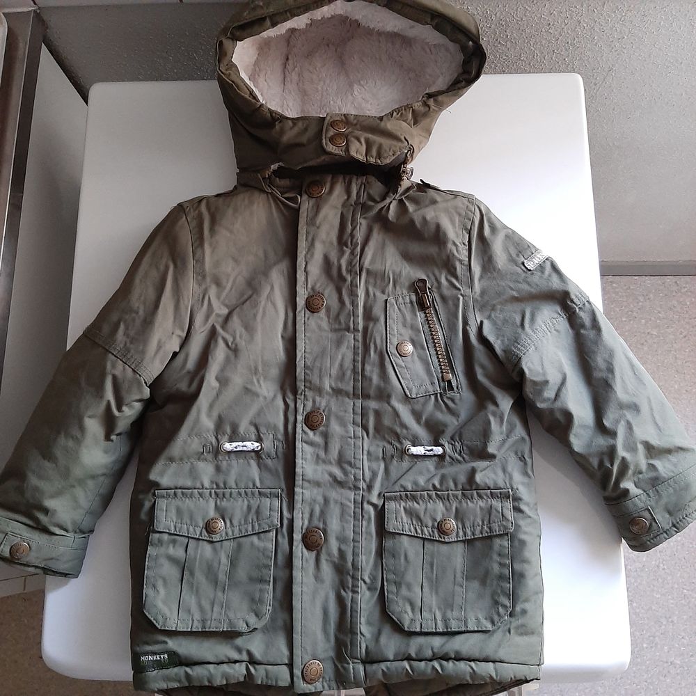 ANORAK ENFANT 3 ANS (98 cm)
12 Colmar (68)