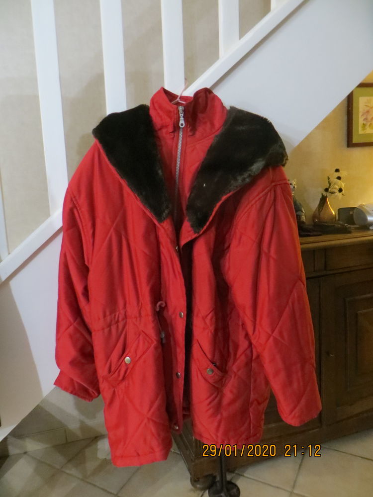 anorak rouge