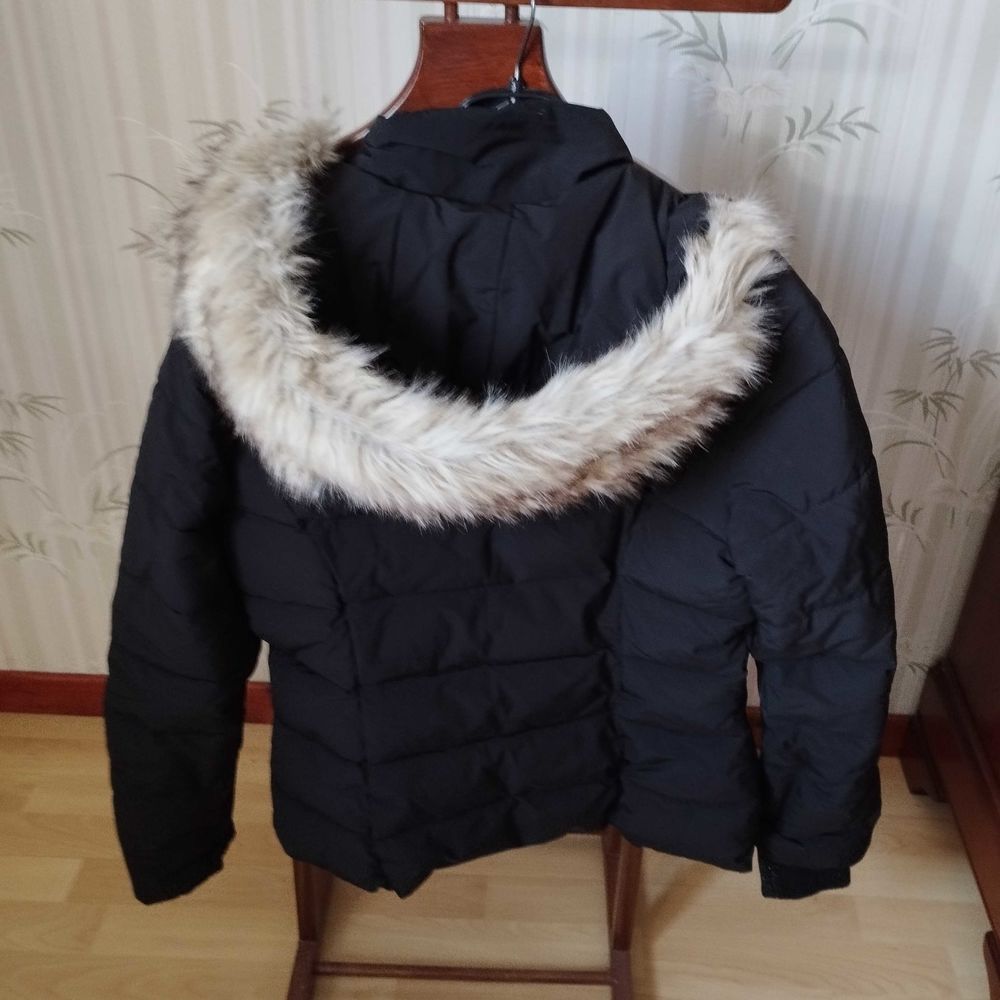anorak taille  s  marque Caporal 15 Saint-Loup-sur-Semouse (70)