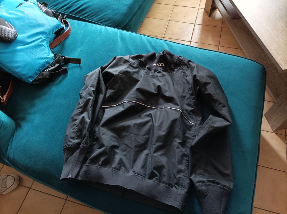 Anorak 100 Montmoreau-Saint-Cybard (16)